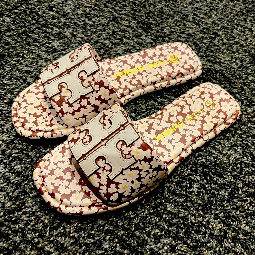 Tory Burch Double T Sport slide size 7.5